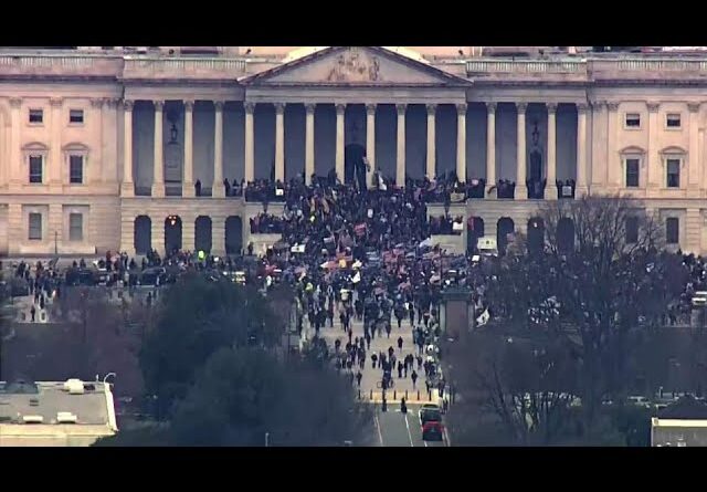 Capitol Under Siege As Feds Lose Control In Washington D.C., Crowds Break Into House Chambers