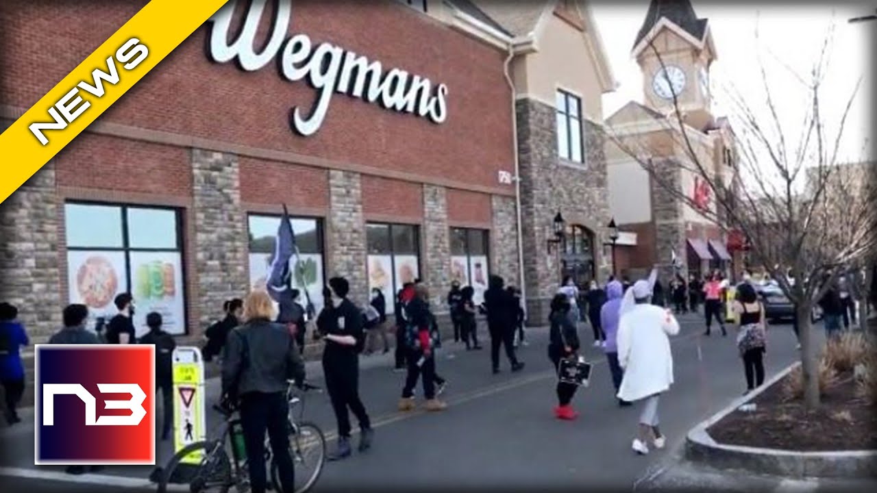 BLM Traps Over 100 People inside Grocery Store - Media Absolutely Silent