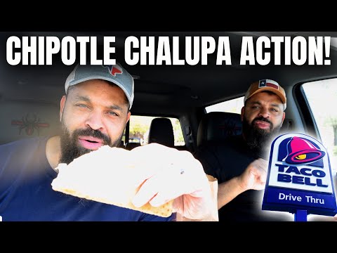 Eating Taco Bell 'Chipotle Chalupa'