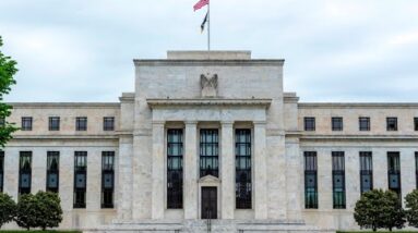 US Federal Reserve 'walking a very thin line' trying to make interest rate work