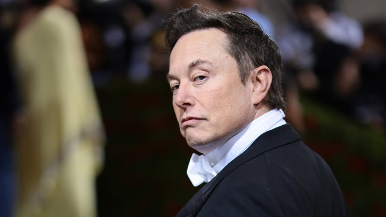 Elon Musk defends Twitter staff layoffs