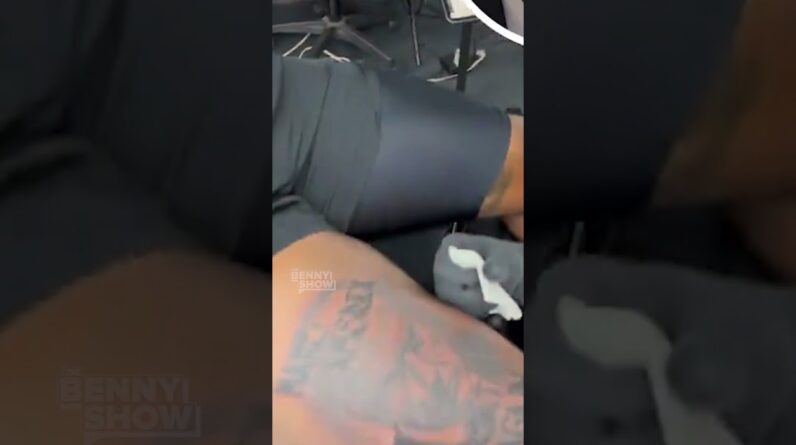 Rapper gets TRUMP TATTOO 👀