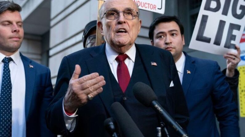 Rudy Giuliani Gets Heartbreaking News - Trump Cannot Believe It