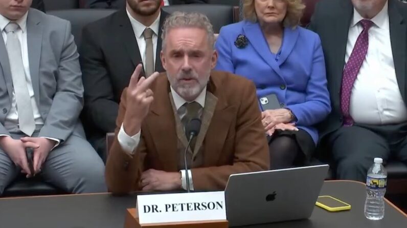 Dr. Jordan Peterson's BRILLIANT SPEECH on 'Surveillance State' Threat