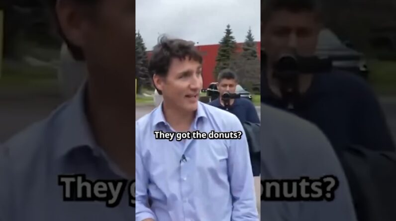 Steelworker Trashes Trudeau to His Face 😮