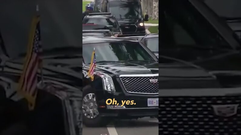 Trump Stops Motorcade, Supporters STUNNED😳